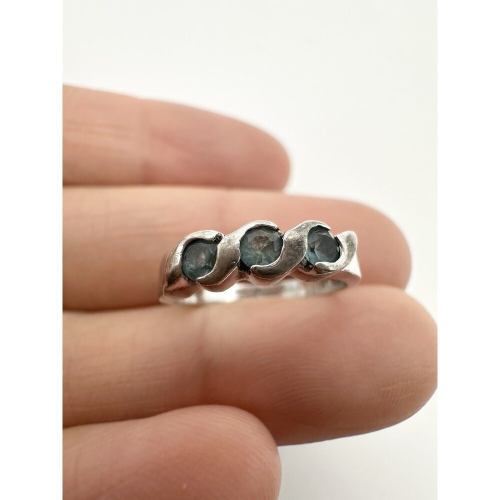 925 Sterling Silver Blue Stone Ring Size 3